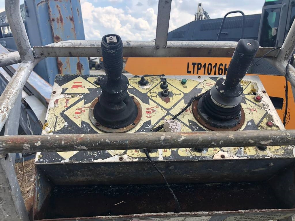 Oil & Steel Snake 2414 - Telescopic boom: picture 5 Oil & Steel Snake 2414 - Telescopic boom: picture 5