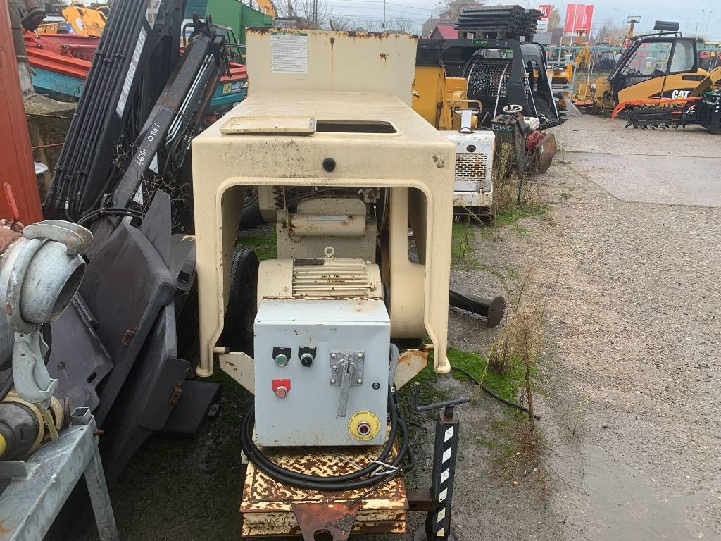 Schwing P88E - Stationary concrete pump: picture 4 Schwing P88E - Stationary concrete pump: picture 4