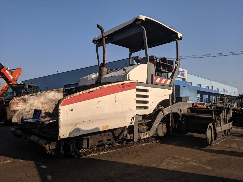 Vögele Super 1800-2 - Asphalt paver: picture 2 Vögele Super 1800-2 - Asphalt paver: picture 2