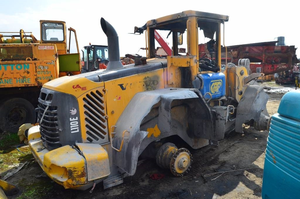Volvo L110E - Wheel loader: picture 3 Volvo L110E - Wheel loader: picture 3