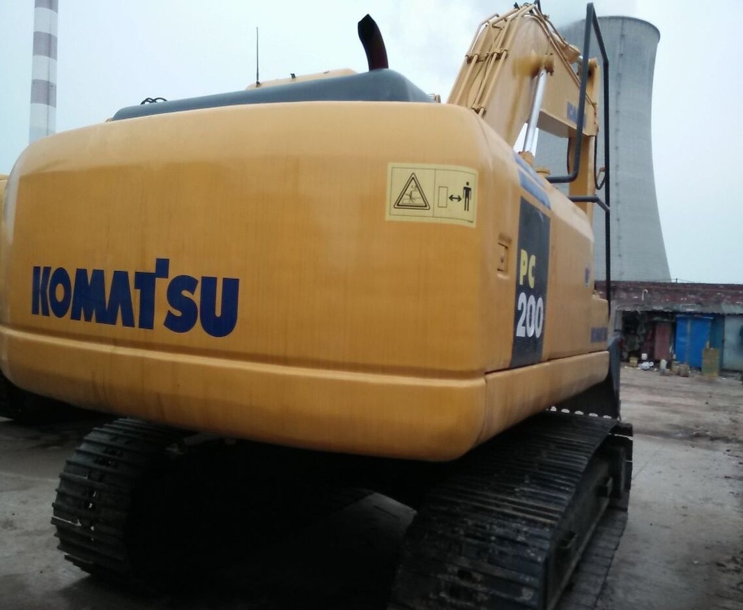 Komatsu PC200-7 - Crawler excavator: picture 1 Komatsu PC200-7 - Crawler excavator: picture 1