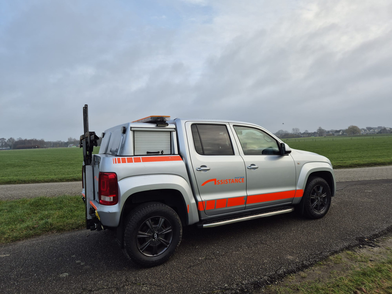 Volkswagen VW Amarok Tischer Hubbrillen Abschleppwagen - Tow truck: picture 5 Volkswagen VW Amarok Tischer Hubbrillen Abschleppwagen - Tow truck: picture 5