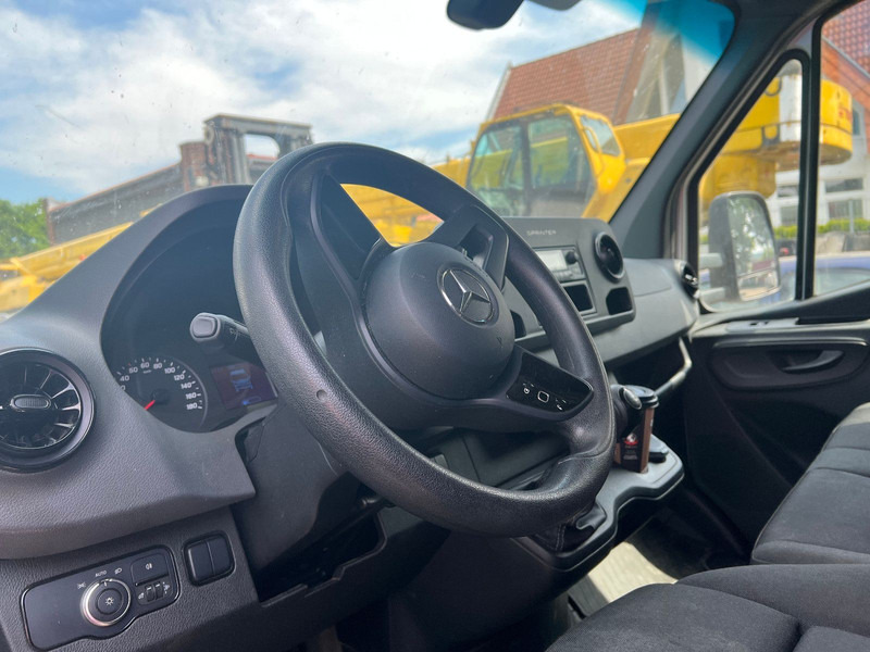 Commercial vehicle Mercedes-Benz Sprinter III 314 cdi Fahrgestell Klima Vollaust: picture 8