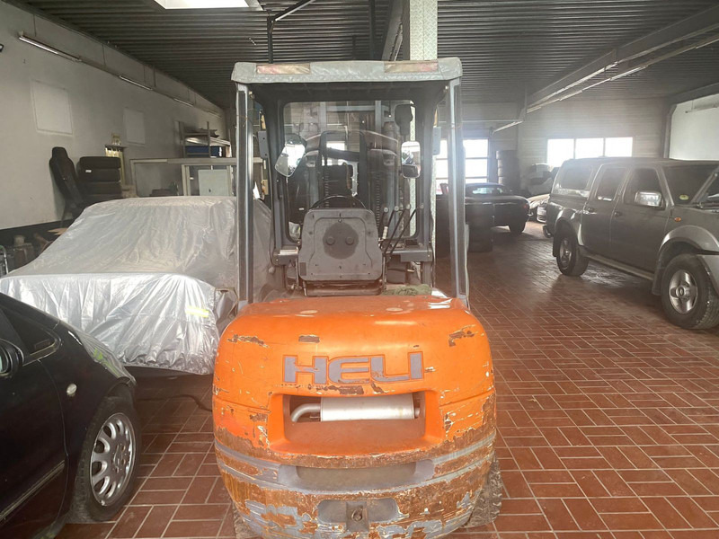 Hyundai D25 - Diesel forklift: picture 2 Hyundai D25 - Diesel forklift: picture 2