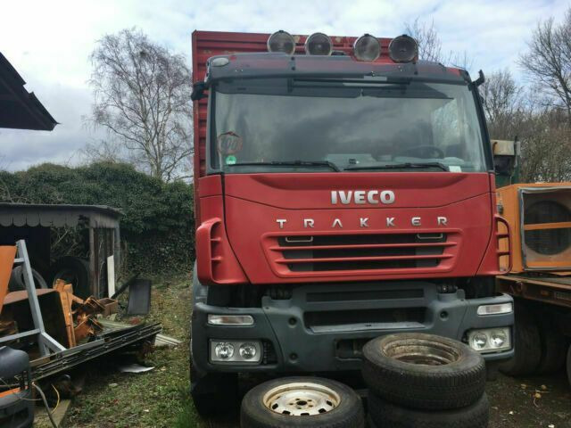 Iveco AD260T450PS 6x4 Blatt Blatt (E:5) - Logging truck, Crane truck: picture 5 Iveco AD260T450PS 6x4 Blatt Blatt (E:5) - Logging truck, Crane truck: picture 5