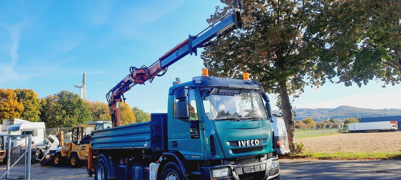 Iveco ML180E28K 4x2 mit Kran/Funk/Greifer - Tipper, Crane truck: picture 1 Iveco ML180E28K 4x2 mit Kran/Funk/Greifer - Tipper, Crane truck: picture 1