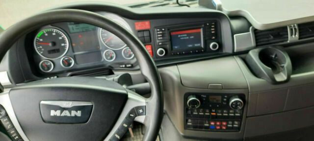 Hook lift truck, Crane truck MAN TGS 18.440 Abroller mit Funk +Kran vor: picture 10