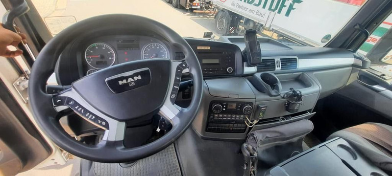 Dropside/ Flatbed truck, Crane truck MAN TGS 26.400 Kipper Mit Kran/Funk: picture 7 Dropside/ Flatbed truck, Crane truck MAN TGS 26.400 Kipper Mit Kran/Funk: picture 7