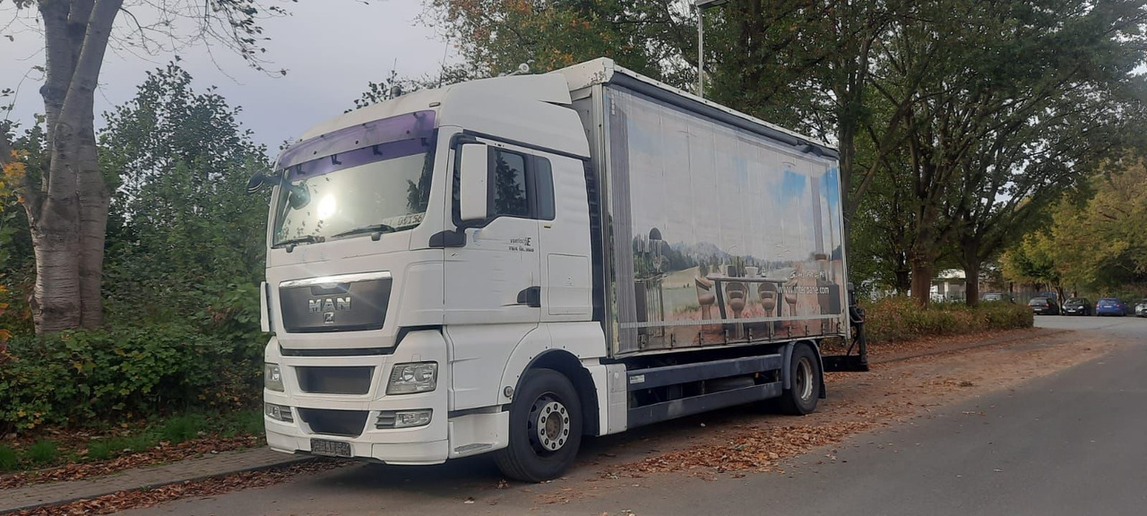 MAN TGX 18.360PS 4x2 G.Haus Kran+Funk - Curtainsider truck, Crane truck: picture 1 MAN TGX 18.360PS 4x2 G.Haus Kran+Funk - Curtainsider truck, Crane truck: picture 1