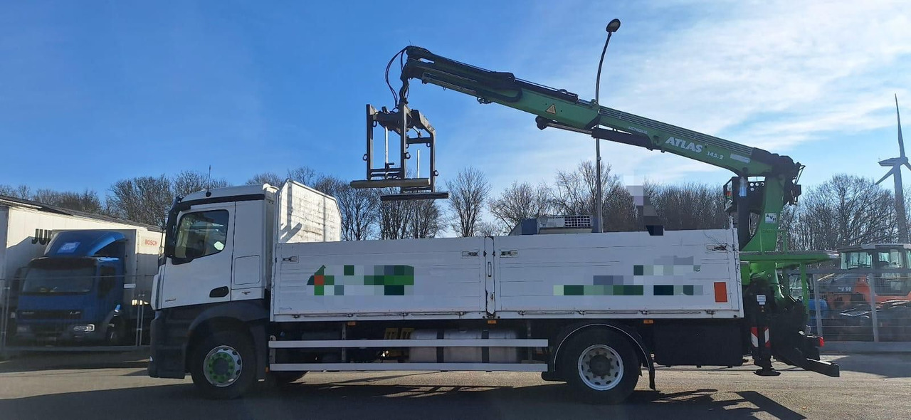 Mercedes-Benz 1835 Antos 4x2 Klima 1-Hand - Dropside/ Flatbed truck, Crane truck: picture 4 Mercedes-Benz 1835 Antos 4x2 Klima 1-Hand - Dropside/ Flatbed truck, Crane truck: picture 4
