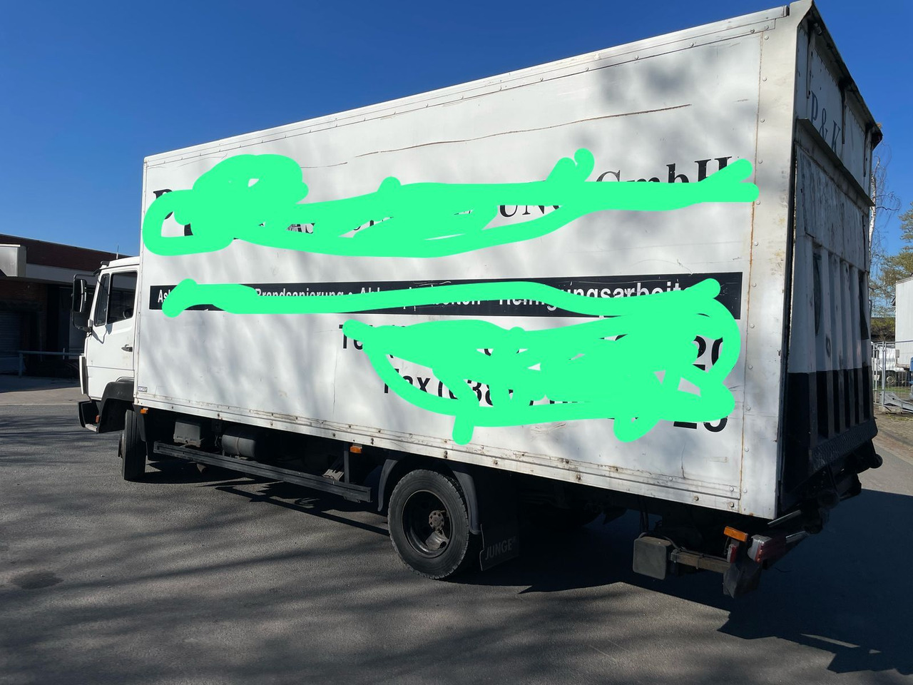 Mercedes-Benz 811 Koffer Blatt/Blatt Gefedert - Box van: picture 5 Mercedes-Benz 811 Koffer Blatt/Blatt Gefedert - Box van: picture 5