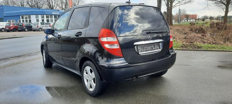 Mercedes-Benz A-Klasse 180 CDI AVANTGARDE - Hatchback: picture 4 Mercedes-Benz A-Klasse 180 CDI AVANTGARDE - Hatchback: picture 4