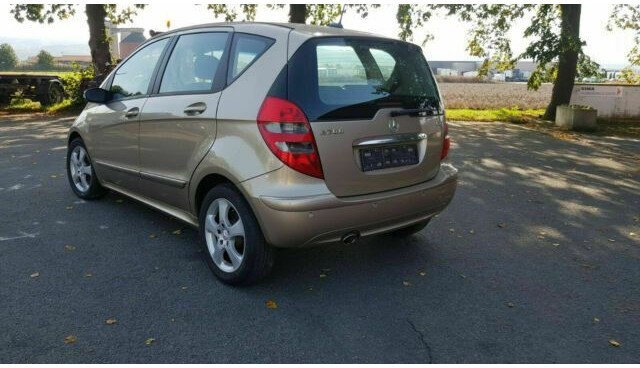 Mercedes-Benz A-Klasse 200 CDI - Hatchback: picture 3 Mercedes-Benz A-Klasse 200 CDI - Hatchback: picture 3