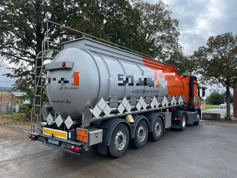 Schrader  - Tank semi-trailer: picture 5 Schrader  - Tank semi-trailer: picture 5