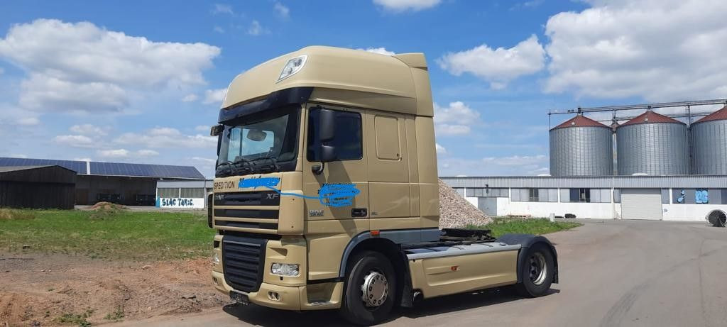 DAF 105-460 Super Spacs G.Haus/Hoch German - Tractor unit: picture 3 DAF 105-460 Super Spacs G.Haus/Hoch German - Tractor unit: picture 3