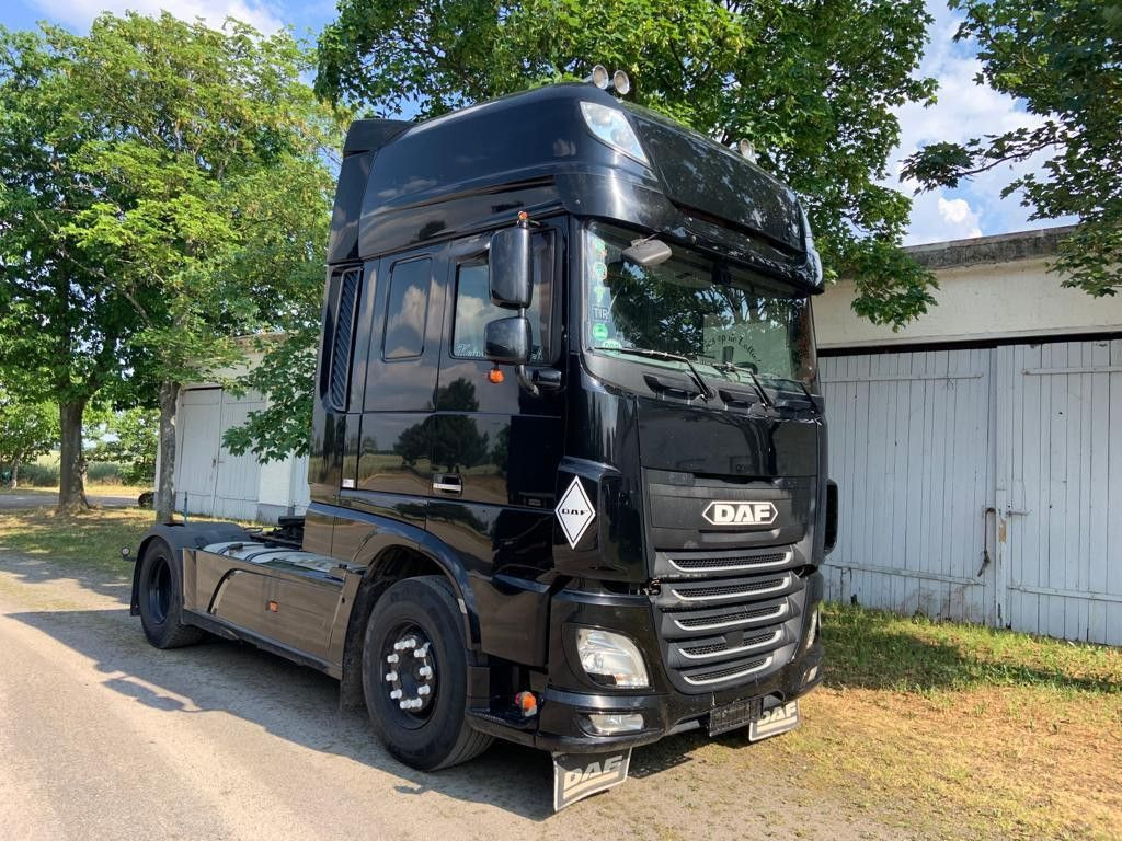 DAF XF 106/460 SSC Vollausstattung - Tractor unit: picture 1 DAF XF 106/460 SSC Vollausstattung - Tractor unit: picture 1