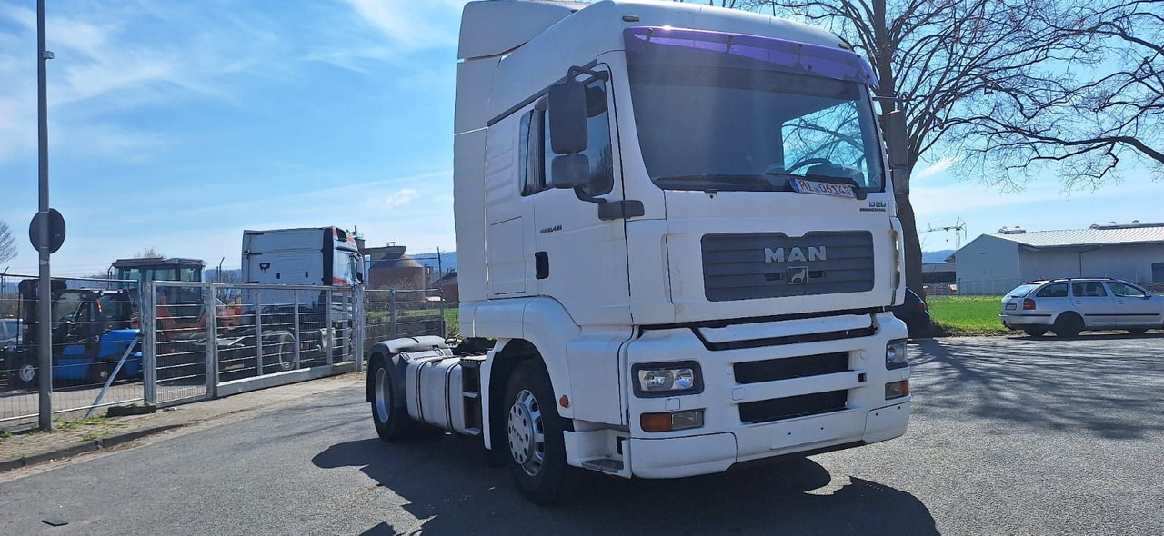 MAN 18.430 SZM Kipphydraulik - Tractor unit: picture 1 MAN 18.430 SZM Kipphydraulik - Tractor unit: picture 1