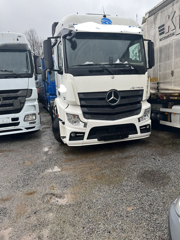 Mercedes-Benz 1842 LS Actros 1-Hand - Tractor unit: picture 1 Mercedes-Benz 1842 LS Actros 1-Hand - Tractor unit: picture 1