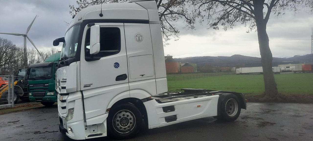 Mercedes-Benz 1845MP4 Euro:6 Vollausst. - Tractor unit: picture 1 Mercedes-Benz 1845MP4 Euro:6 Vollausst. - Tractor unit: picture 1