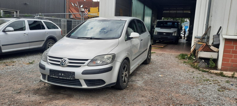 Volkswagen Golf Plus 1.9 TDI DSG DPF Comfortline - Hatchback: picture 3 Volkswagen Golf Plus 1.9 TDI DSG DPF Comfortline - Hatchback: picture 3