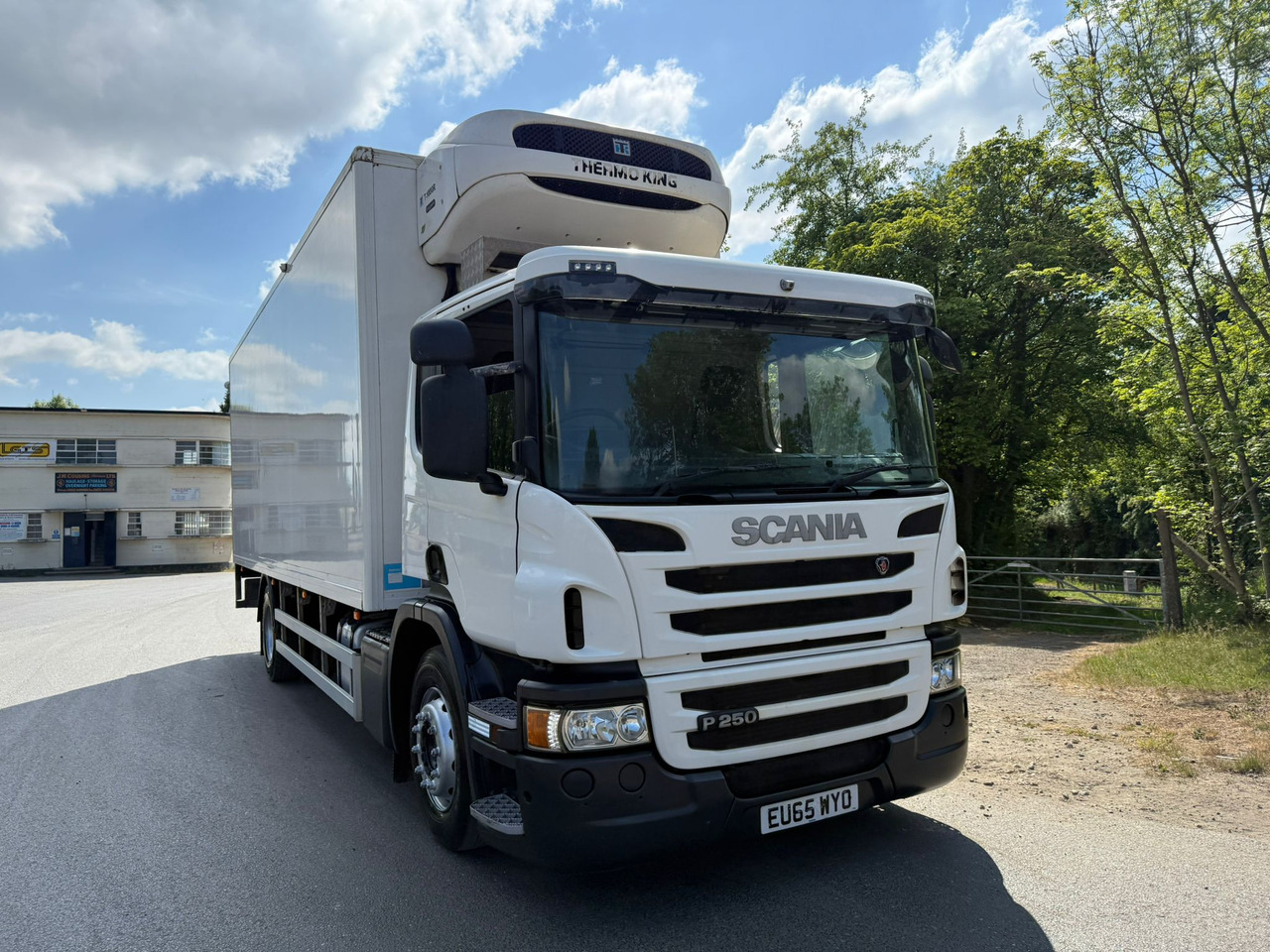 2015 Scania P250 Rigid Truck - Refrigerator truck: picture 2 2015 Scania P250 Rigid Truck - Refrigerator truck: picture 2
