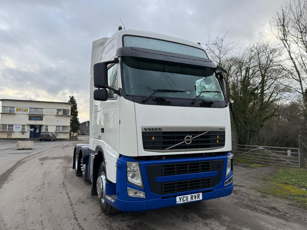 Tractor unit 2011 Volvo FH 500 Tractor Unit: picture 6