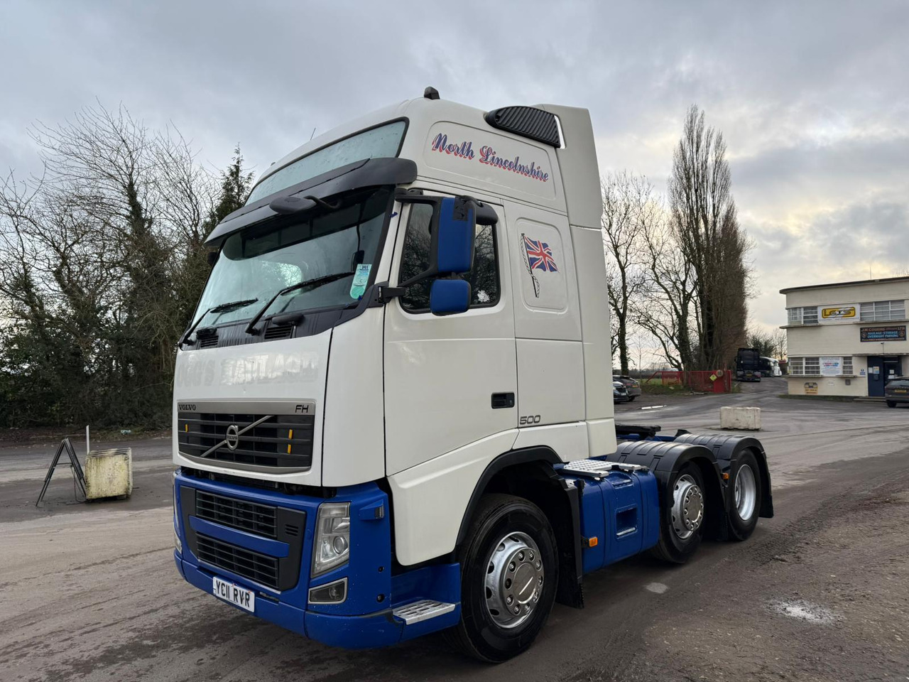 Tractor unit 2011 Volvo FH 500 Tractor Unit: picture 10