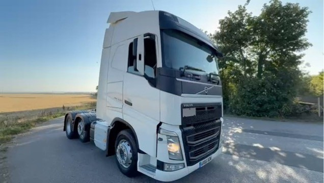 Tractor unit 2016 Volvo FH 500 Tractor Unit: picture 13