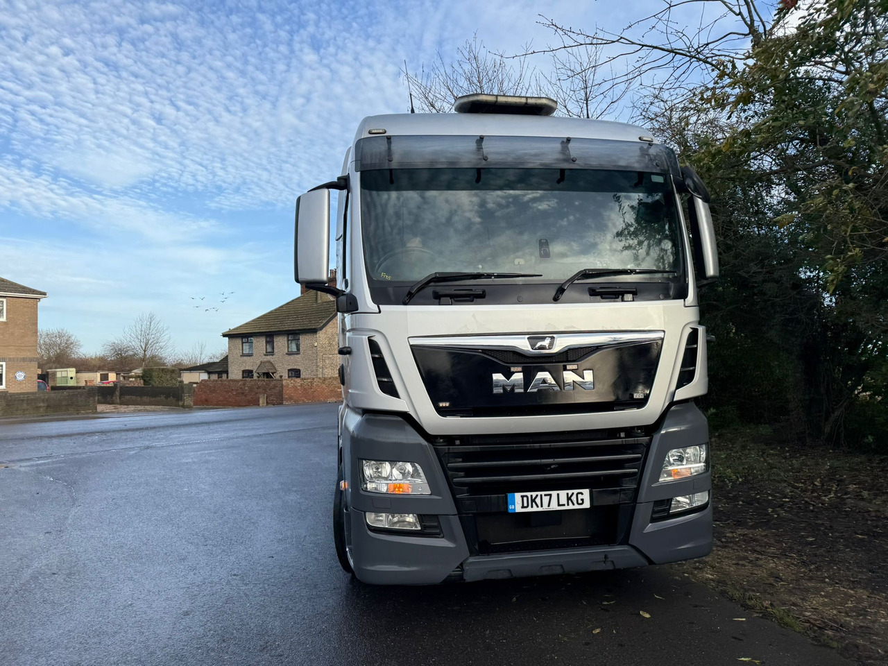 2017 MAN TGX 460 Tractor Unit - Tractor unit: picture 4 2017 MAN TGX 460 Tractor Unit - Tractor unit: picture 4