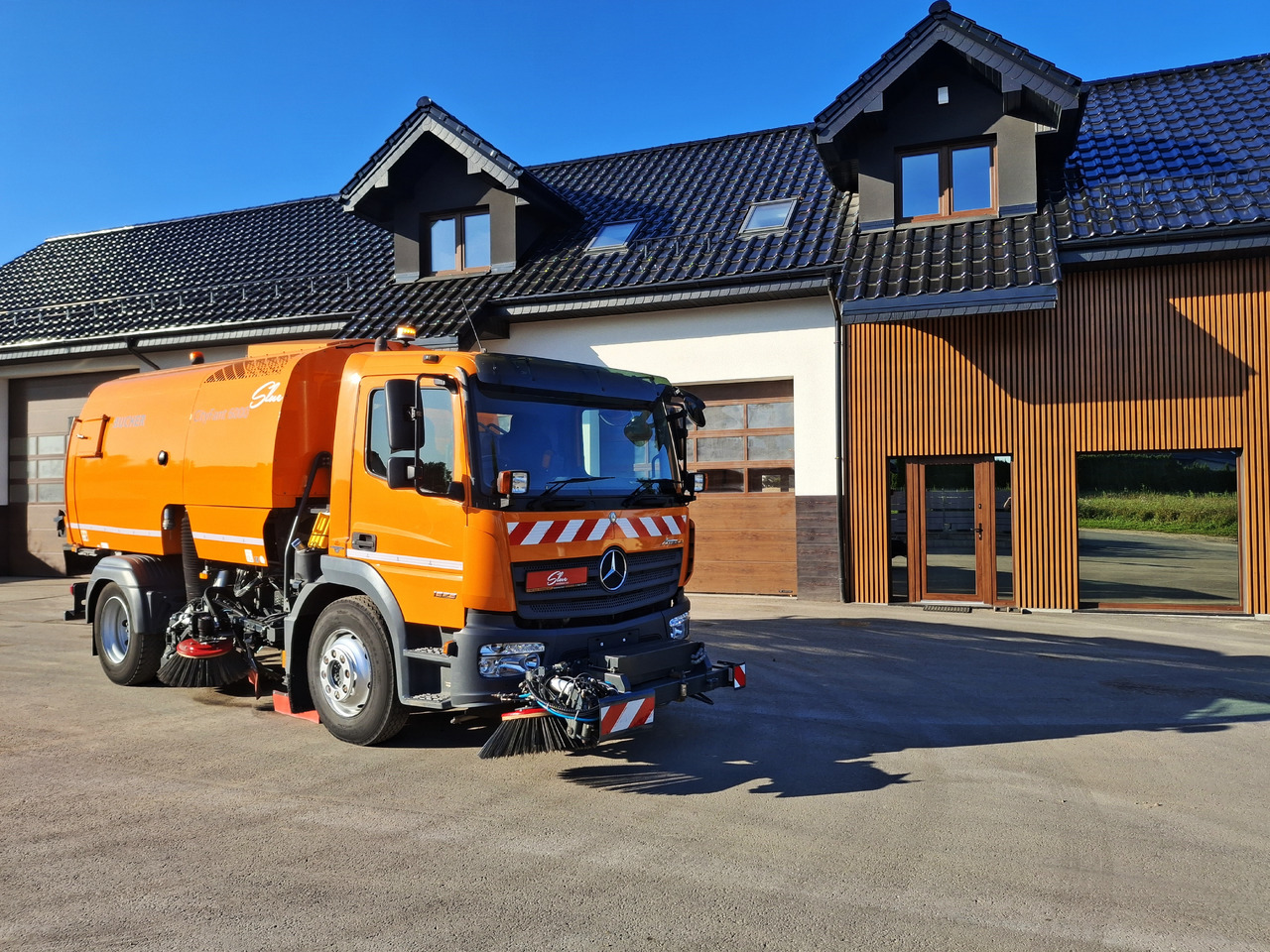 MERCEDES-BENZ Atego 1523 Zamiatarka Kehrmaschine BUCHER CityFant 6000 Euro 6 PM10 L/R Rura Do Liści - Road sweeper: picture 1 MERCEDES-BENZ Atego 1523 Zamiatarka Kehrmaschine BUCHER CityFant 6000 Euro 6 PM10 L/R Rura Do Liści - Road sweeper: picture 1