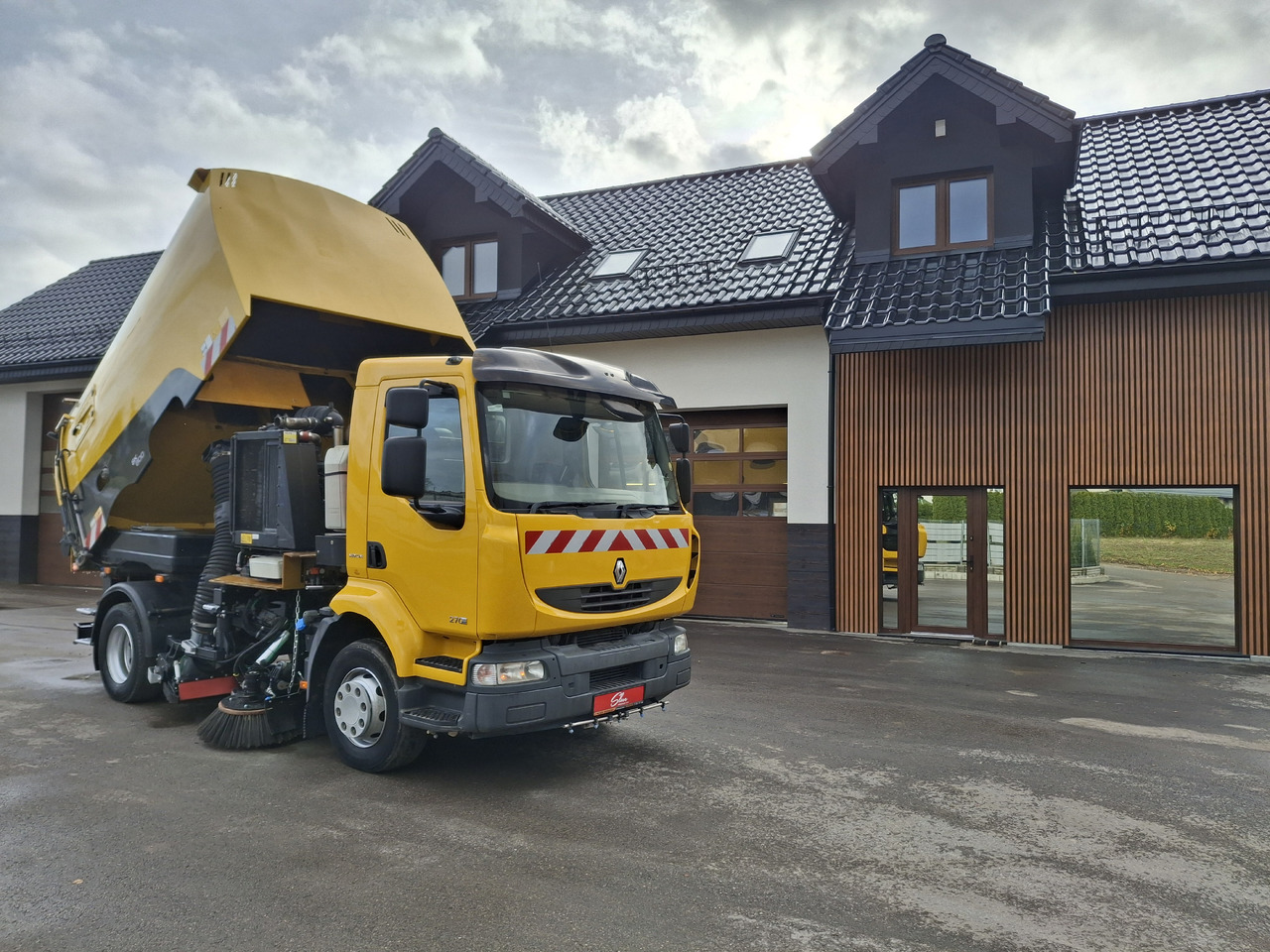Renault Midlum 270 DXI Zamiatarka Kehrmaschine Schmidt L/R 2 Motoren - Road sweeper: picture 5 Renault Midlum 270 DXI Zamiatarka Kehrmaschine Schmidt L/R 2 Motoren - Road sweeper: picture 5
