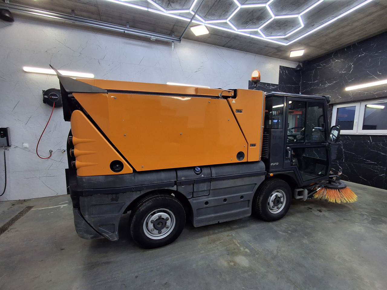 Schmidt Swingo 200 Zamiatarka Kehrmaschine Euro 6 2015r - Road sweeper: picture 5 Schmidt Swingo 200 Zamiatarka Kehrmaschine Euro 6 2015r - Road sweeper: picture 5