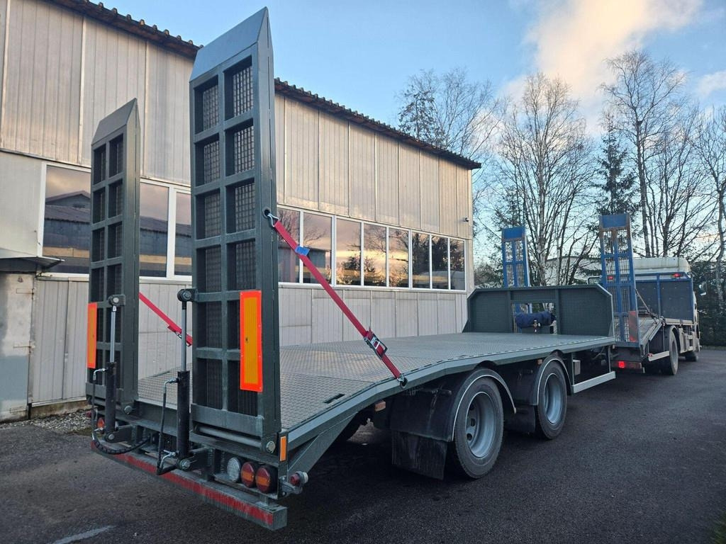 Fliegl NEW SUPERSTRUCTURE + VINCH - Dropside/ Flatbed trailer: picture 4 Fliegl NEW SUPERSTRUCTURE + VINCH - Dropside/ Flatbed trailer: picture 4