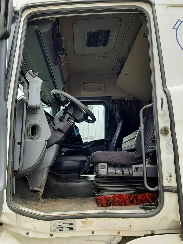 Scania R480 LB6X2*4HNA EURO5 + HIAB 21T + INTERCOOLER 353 - Hook lift truck: picture 3 Scania R480 LB6X2*4HNA EURO5 + HIAB 21T + INTERCOOLER 353 - Hook lift truck: picture 3