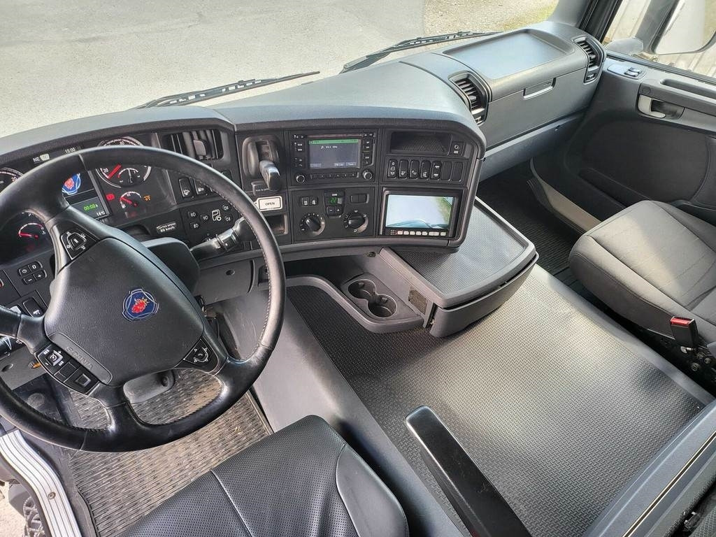 Tractor unit Scania G440 6X2: picture 9