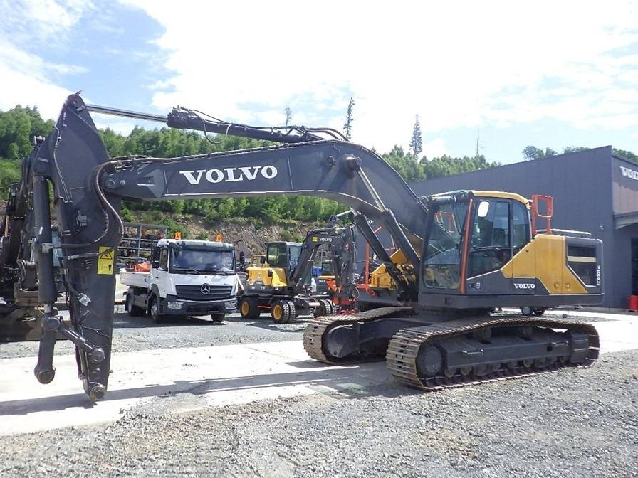 Volvo EC 300 E  - Crawler excavator: picture 1 Volvo EC 300 E  - Crawler excavator: picture 1