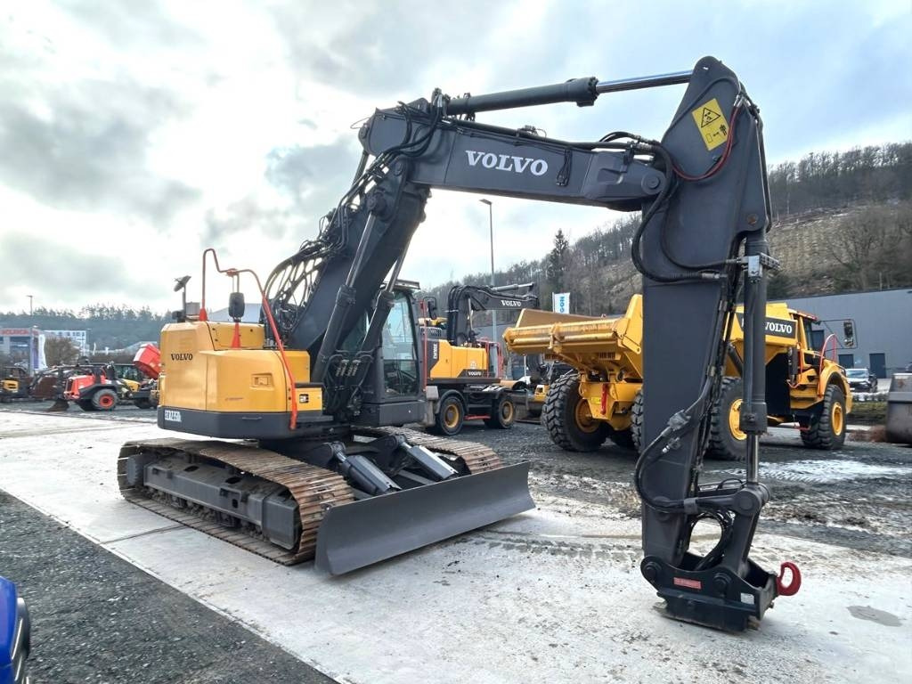 Volvo ECR 235 D - Crawler excavator: picture 3 Volvo ECR 235 D - Crawler excavator: picture 3