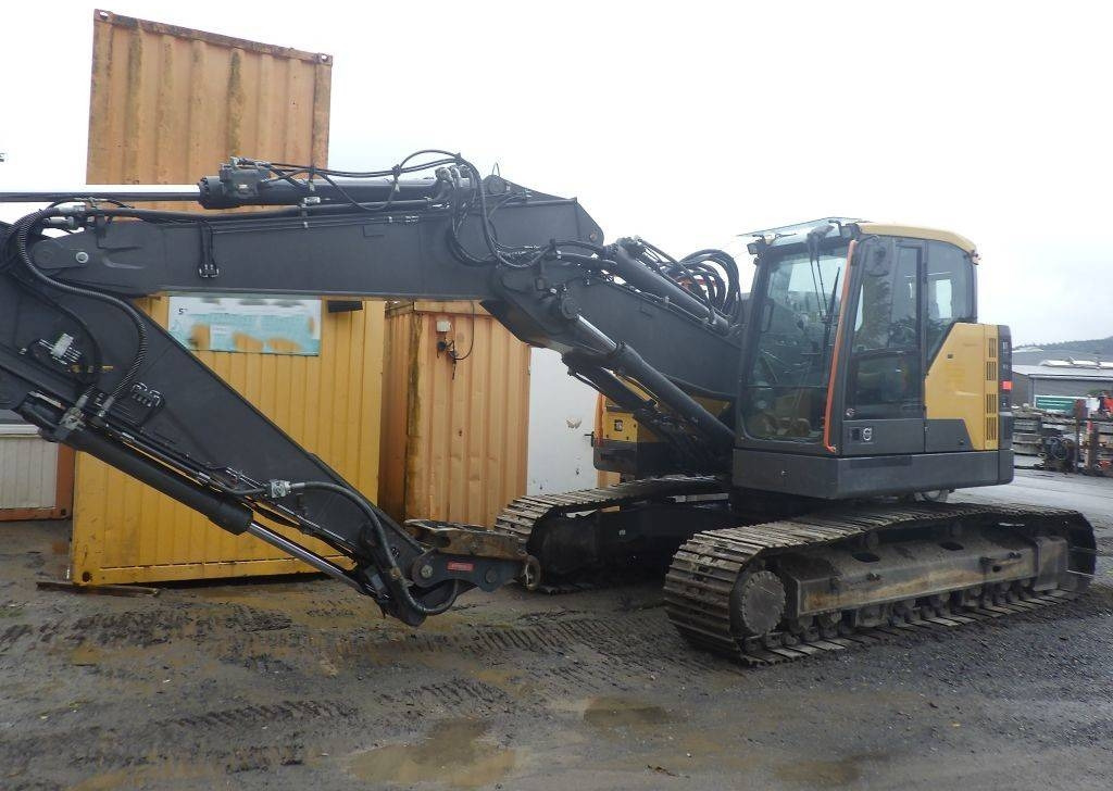 Volvo ECR 235 E - Crawler excavator: picture 1 Volvo ECR 235 E - Crawler excavator: picture 1