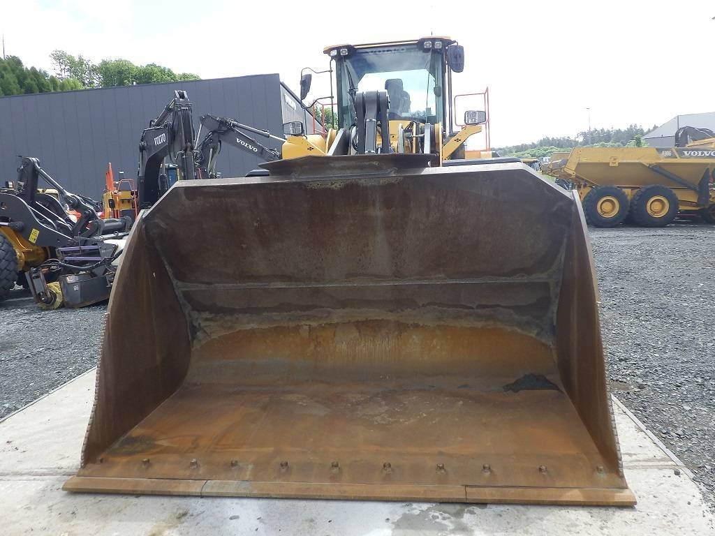 Volvo L 220 H  - Wheel loader: picture 2 Volvo L 220 H  - Wheel loader: picture 2