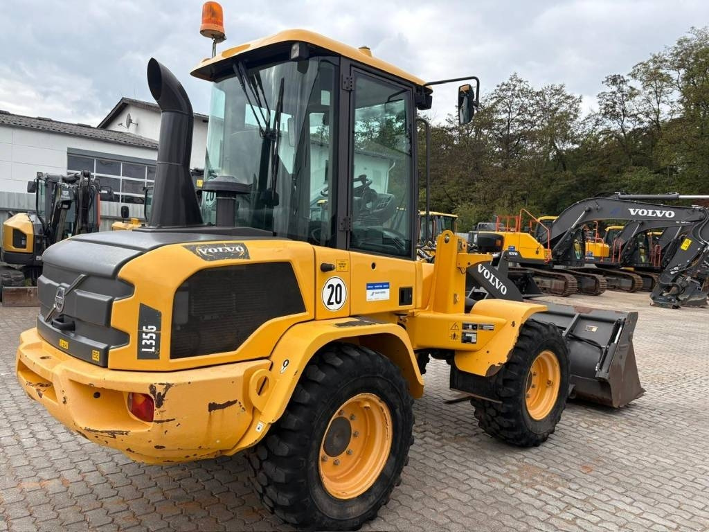 Volvo L 35 G - Wheel loader: picture 3 Volvo L 35 G - Wheel loader: picture 3