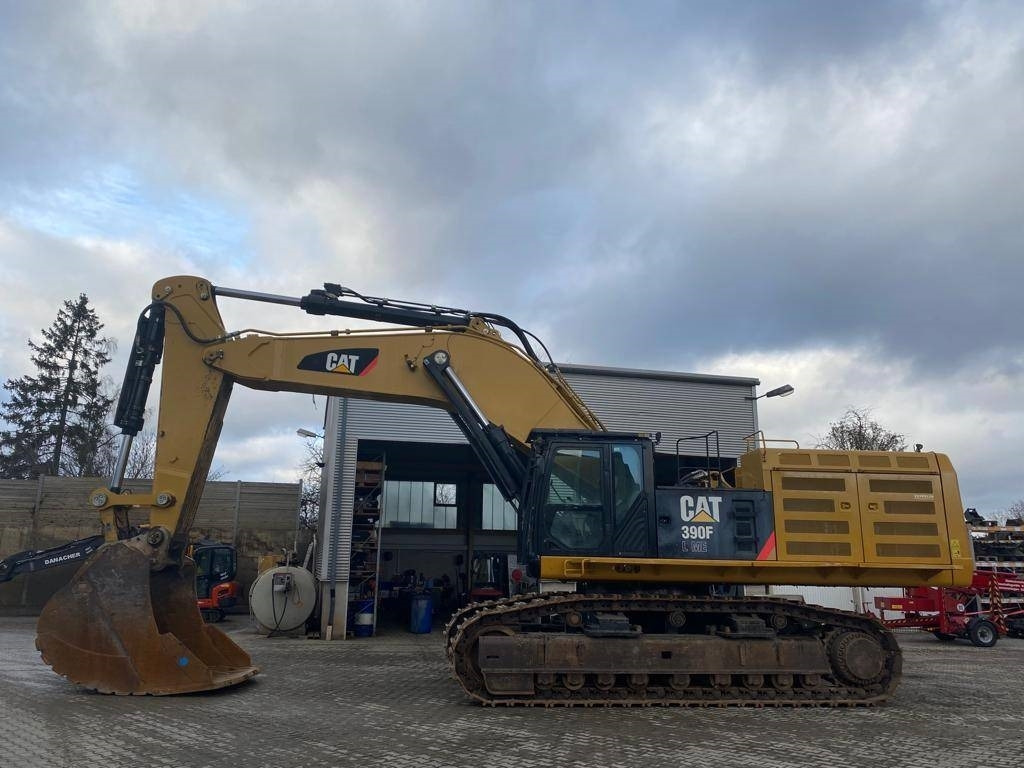 CAT 390FL ME - Crawler excavator: picture 2 CAT 390FL ME - Crawler excavator: picture 2