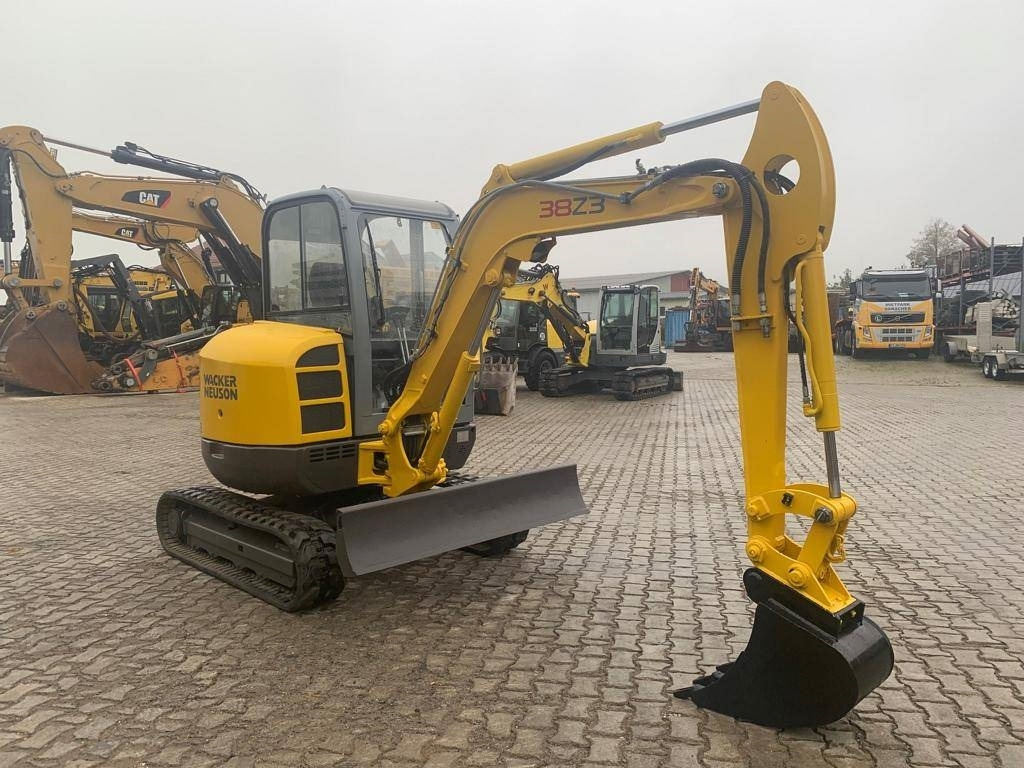 Neuson 38 Z 3 RD - Mini excavator: picture 3 Neuson 38 Z 3 RD - Mini excavator: picture 3