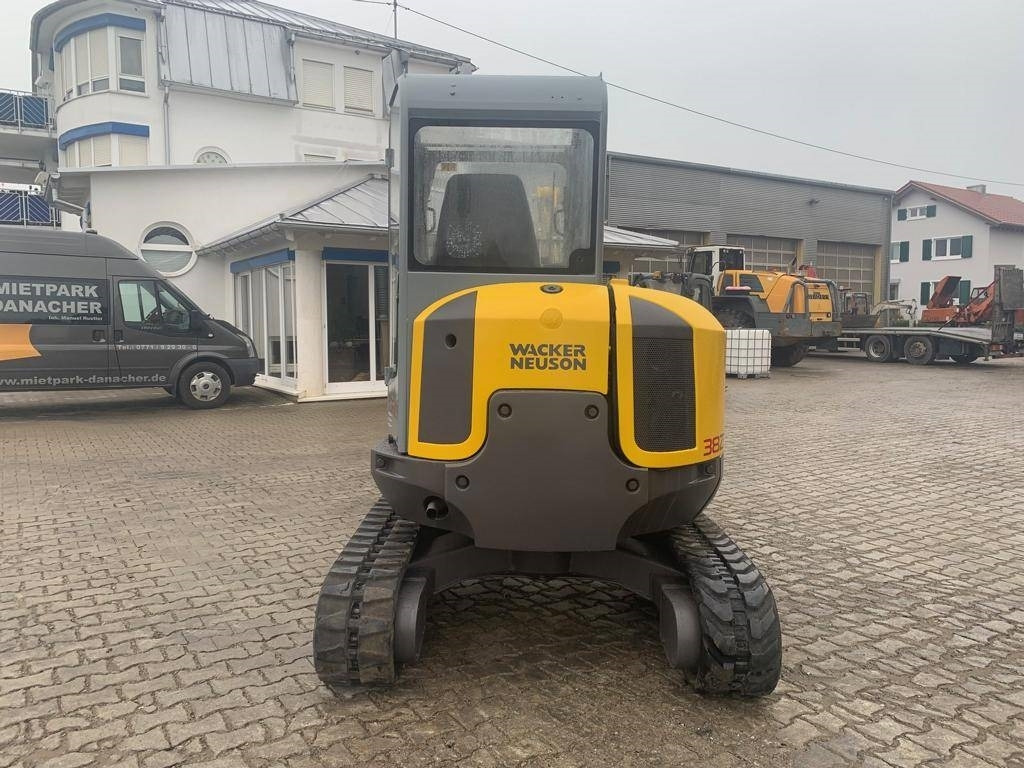 Neuson 38 Z 3 RD - Mini excavator: picture 5 Neuson 38 Z 3 RD - Mini excavator: picture 5