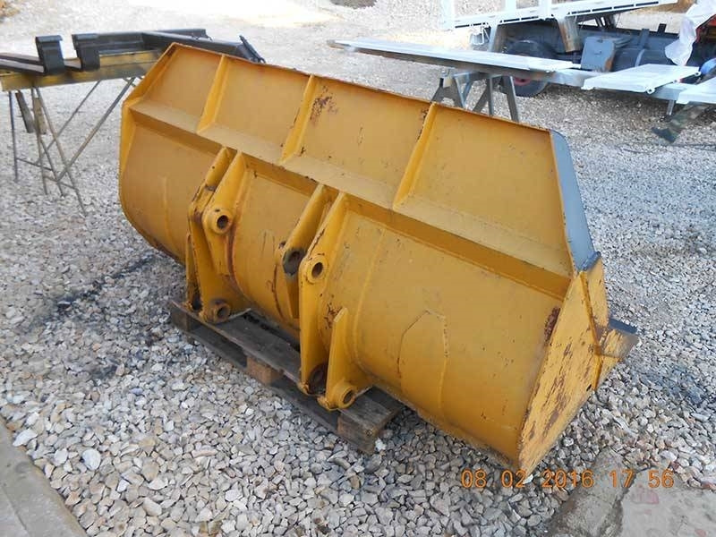 CAT ERPILLAR - Bucket for Construction machinery: picture 2 CAT ERPILLAR - Bucket for Construction machinery: picture 2