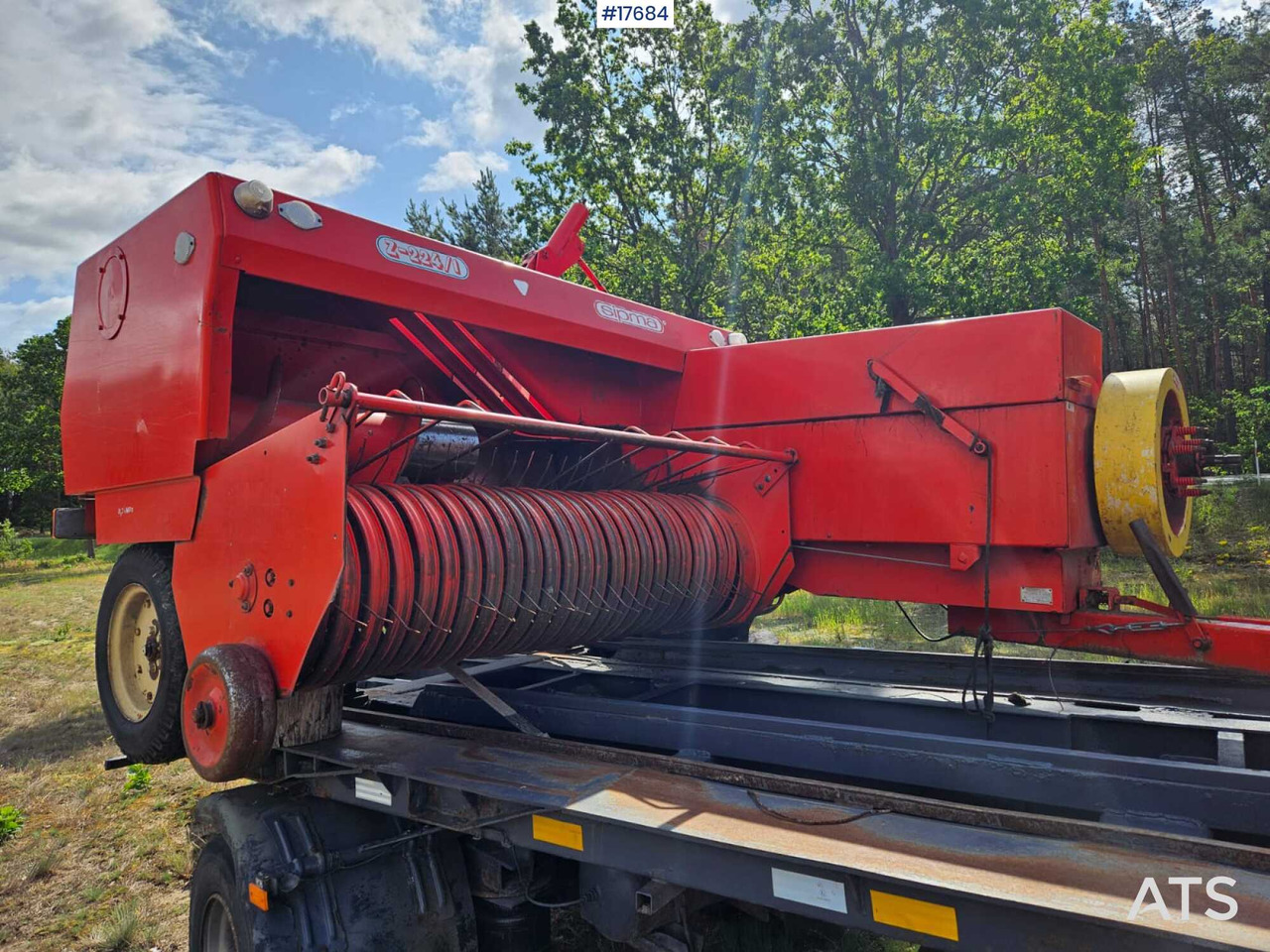 1996 Sipma 224 - Square baler: picture 1 1996 Sipma 224 - Square baler: picture 1