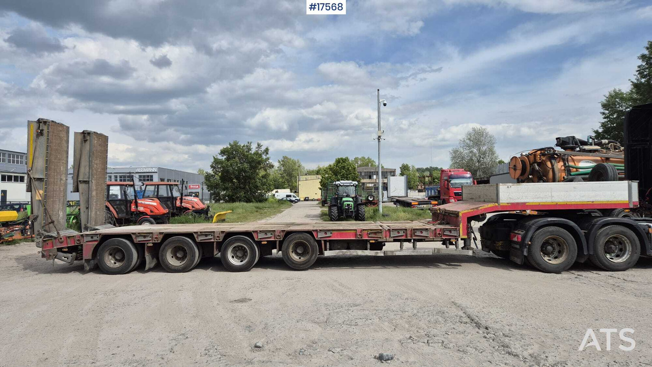 2017 Naczepa Wielton NJ-4 - Low loader semi-trailer: picture 1 2017 Naczepa Wielton NJ-4 - Low loader semi-trailer: picture 1