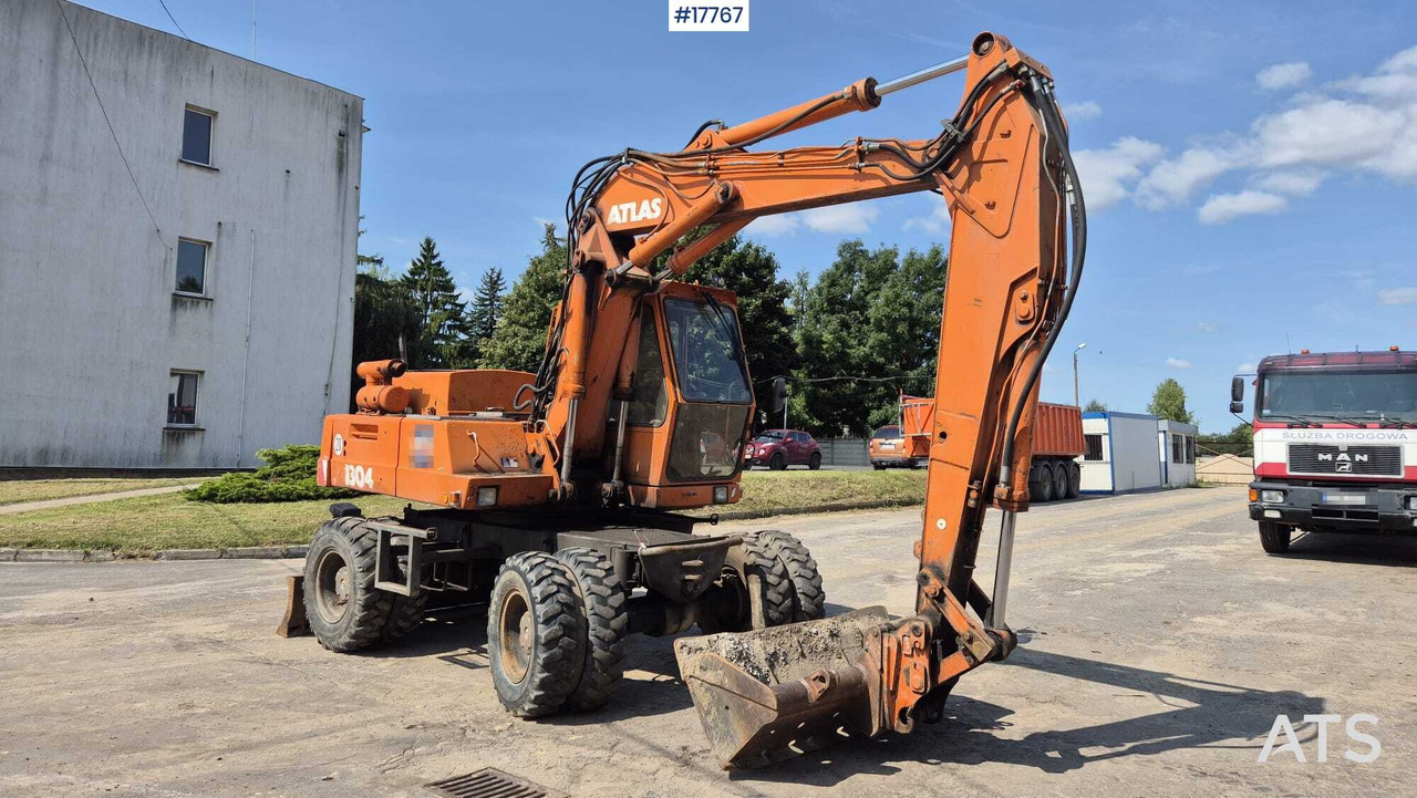 ATLAS 1304 wheeled excavator (1993) - Wheel excavator: picture 2 ATLAS 1304 wheeled excavator (1993) - Wheel excavator: picture 2