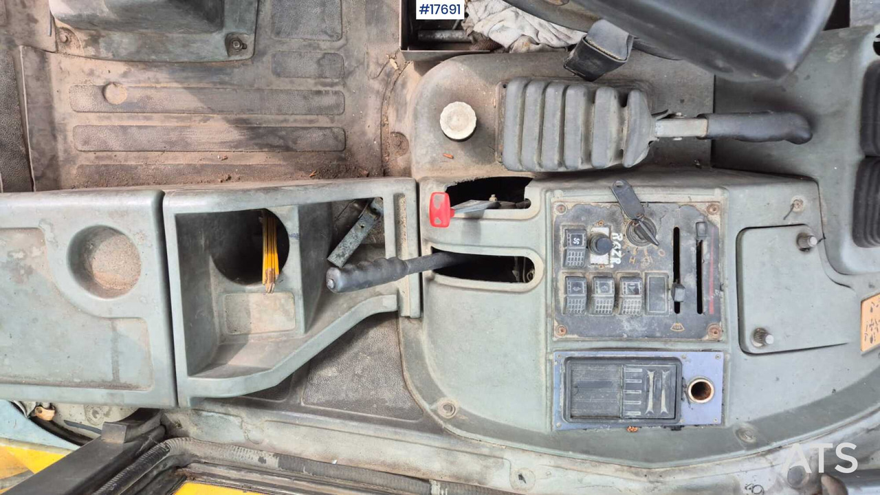 Backhoe loader JCB 3CX backhoe loader (1996): picture 18 Backhoe loader JCB 3CX backhoe loader (1996): picture 18