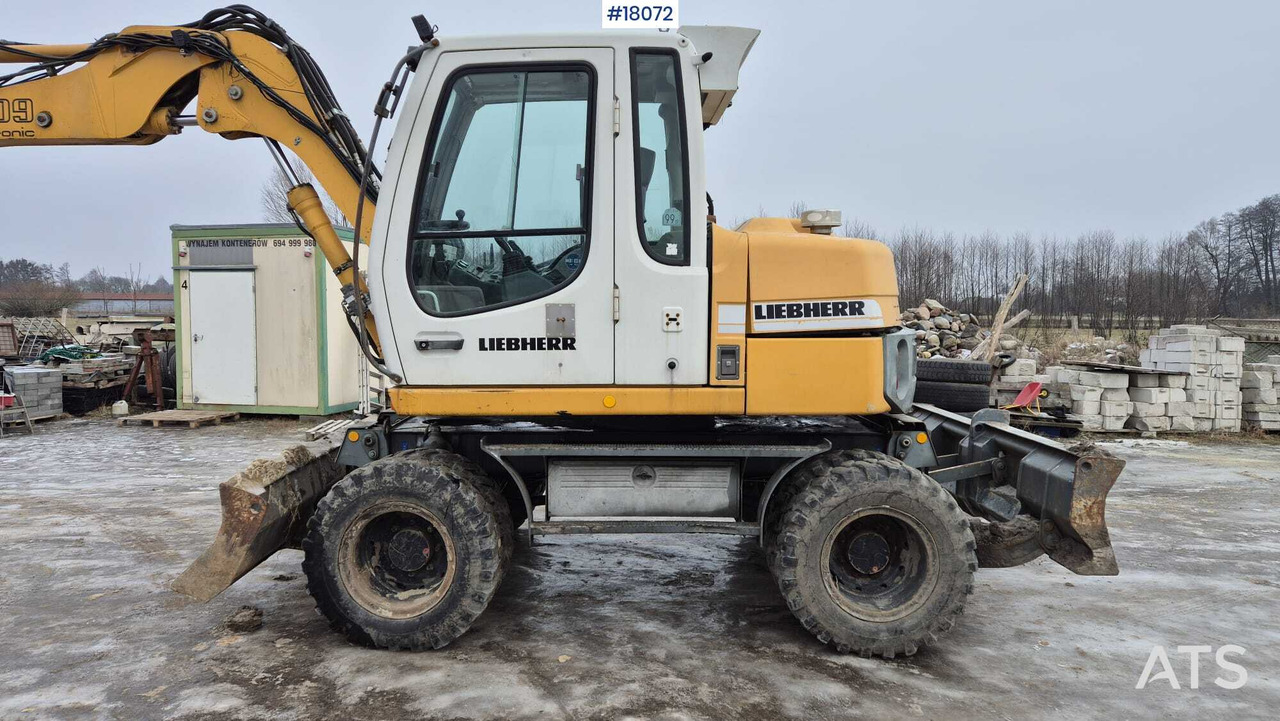 Leasing of LIEBHERR A309 Litronic Wheel Excavator (2005) Rototilt Buckets. LIEBHERR A309 Litronic Wheel Excavator (2005) Rototilt Buckets.: picture 9 Leasing of LIEBHERR A309 Litronic Wheel Excavator (2005) Rototilt Buckets. LIEBHERR A309 Litronic Wheel Excavator (2005) Rototilt Buckets.: picture 9
