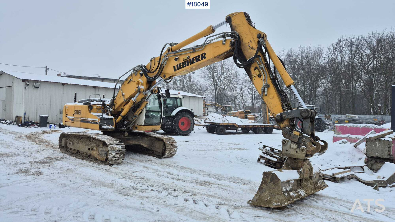 LIEBHERR R916 LITRONIC Crawler Excavator (2012) 3D System - Crawler excavator: picture 1 LIEBHERR R916 LITRONIC Crawler Excavator (2012) 3D System - Crawler excavator: picture 1